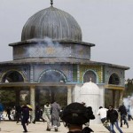 israel menyerang masjid al-aqsa